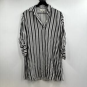 Umgee Stripped Button Up Tunic w/Raw Hem Size Medium